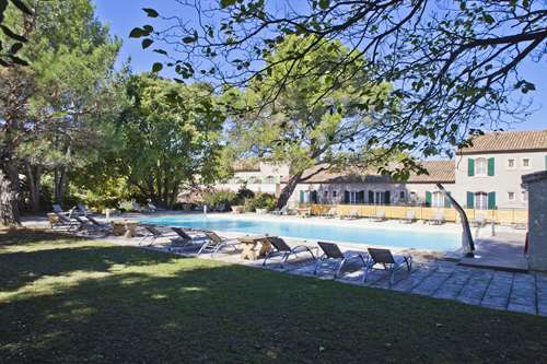 Piscine Arles